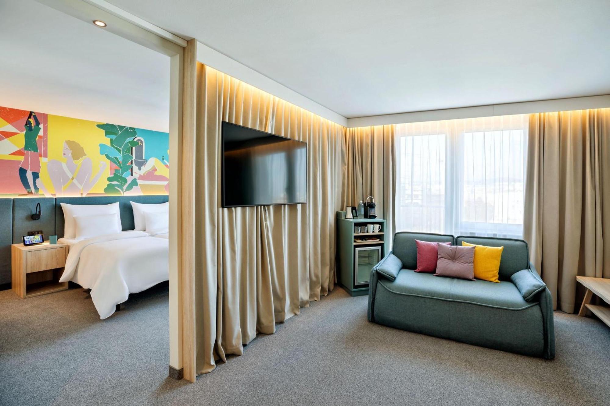 บัสเซนา เวียน เมสเซอ พราเทอร์ Hotel เวียนนา ภายนอก รูปภาพ